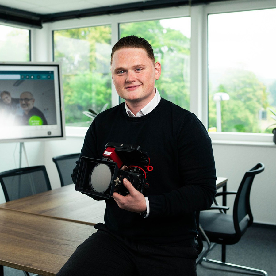 Waldemar Jäger von One CliQ Media in Versmold.